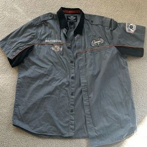 Great condition, men’s 2xl Harley Davison shirt